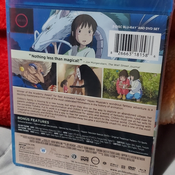 Spirited Away [Blu-ray + DVD] New sealed - Picture 2 of 3